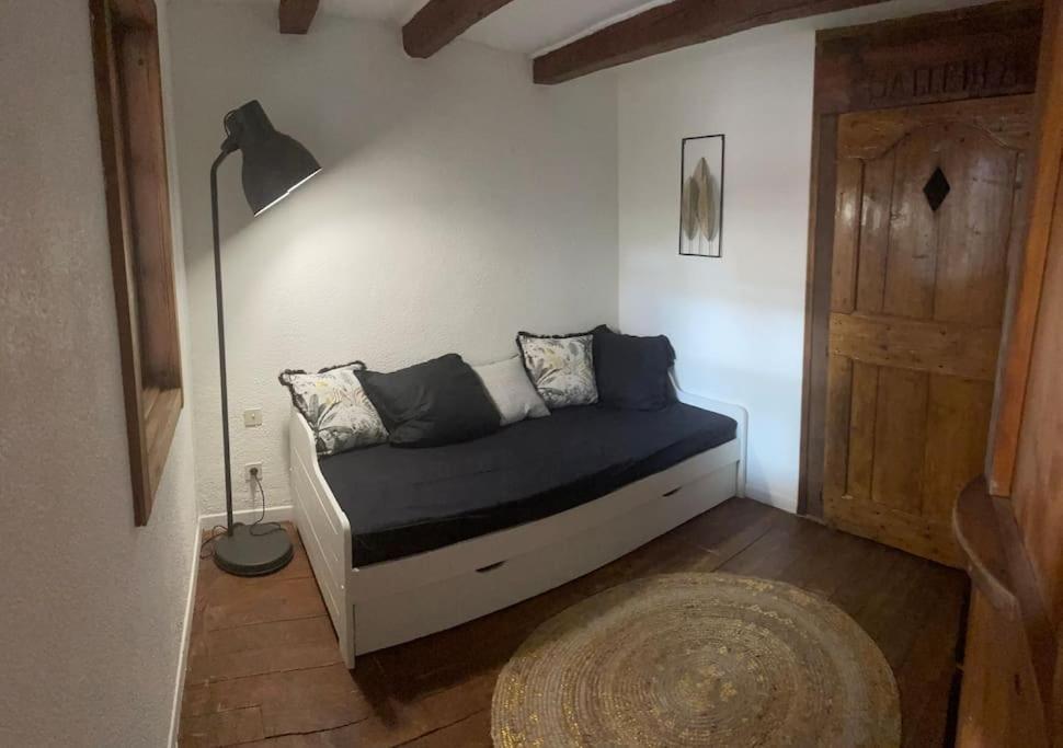 Appartement Plein De Charme - Coeur Vieille Ville Annecy Ngoại thất bức ảnh
